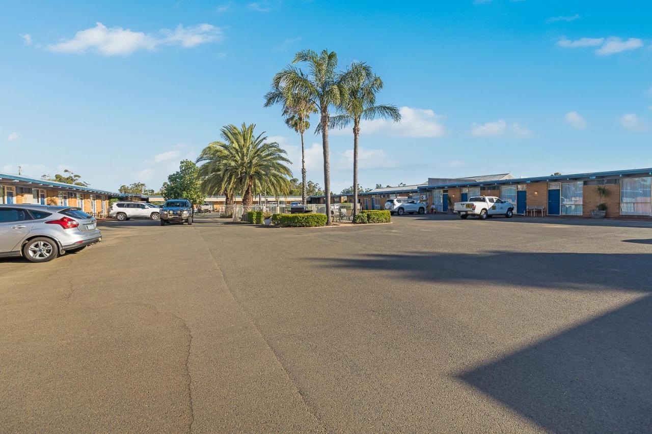 Plainsman Motel Forbes Kültér fotó