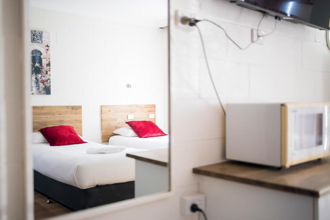 Plainsman Motel Forbes Kültér fotó
