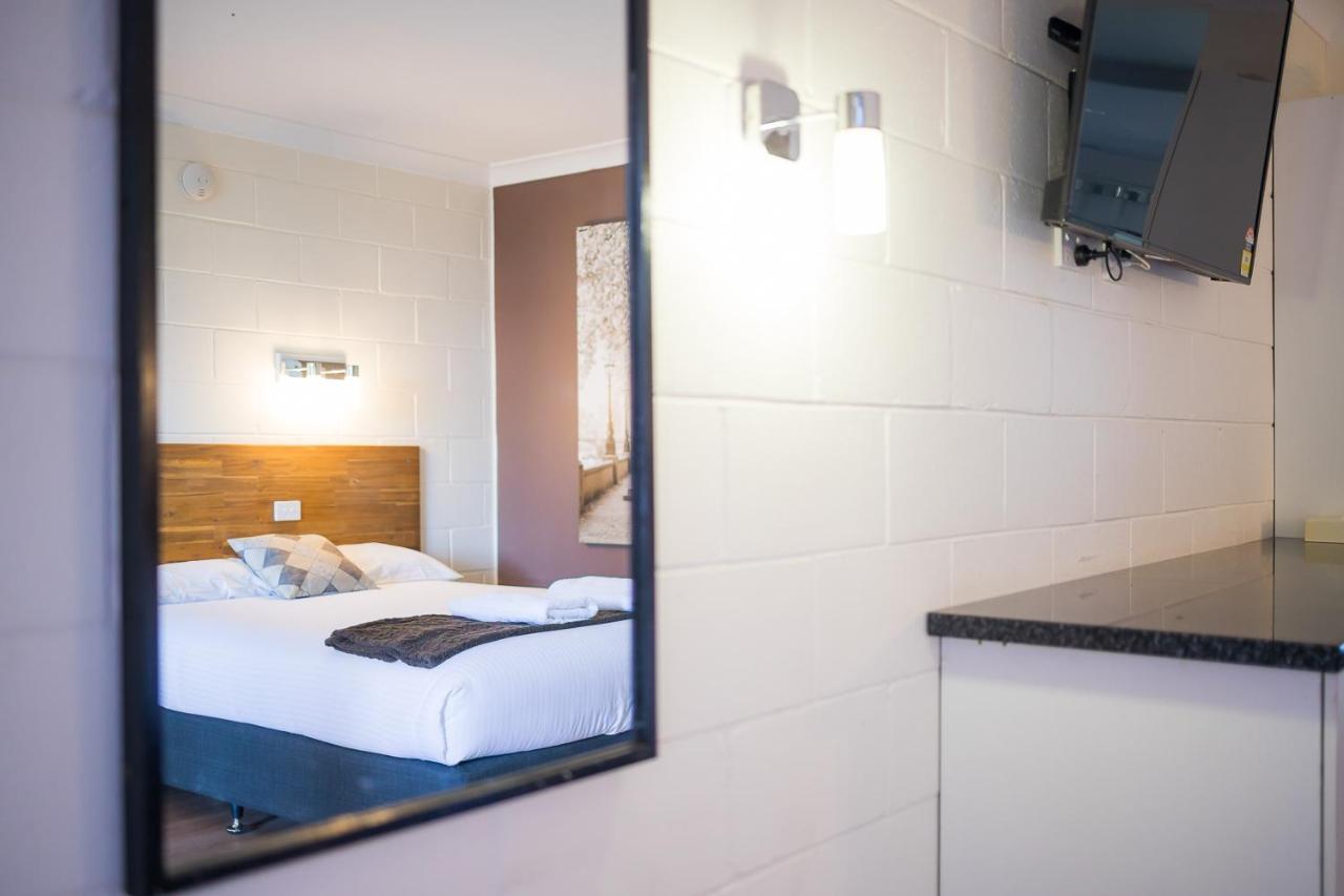 Plainsman Motel Forbes Kültér fotó
